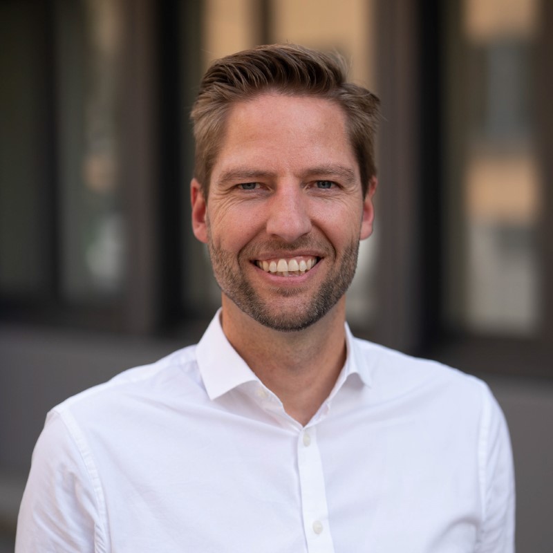 Dr. Dirk Franssens